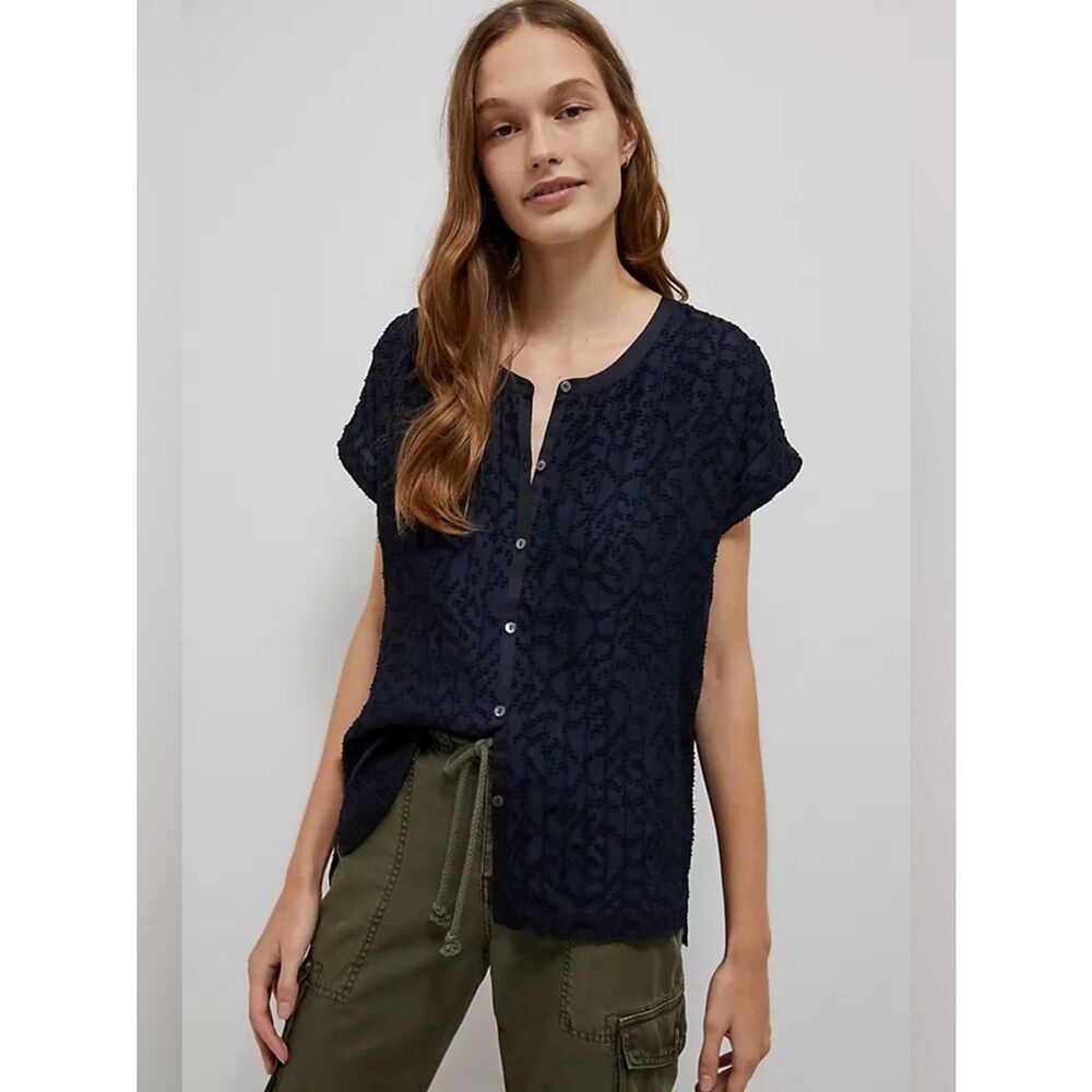 Anthropologie Tiny Niemh Textured Buttondown blouse